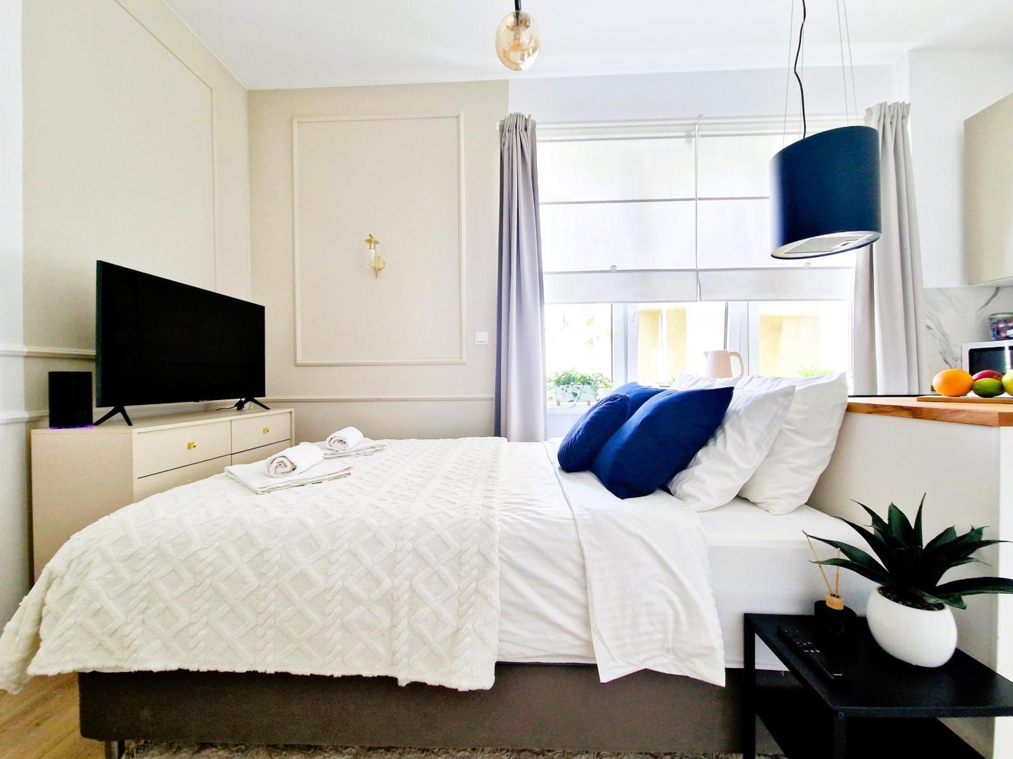 J&W Apartments Grojecka Glam Flat วอร์ซอ ภายนอก รูปภาพ