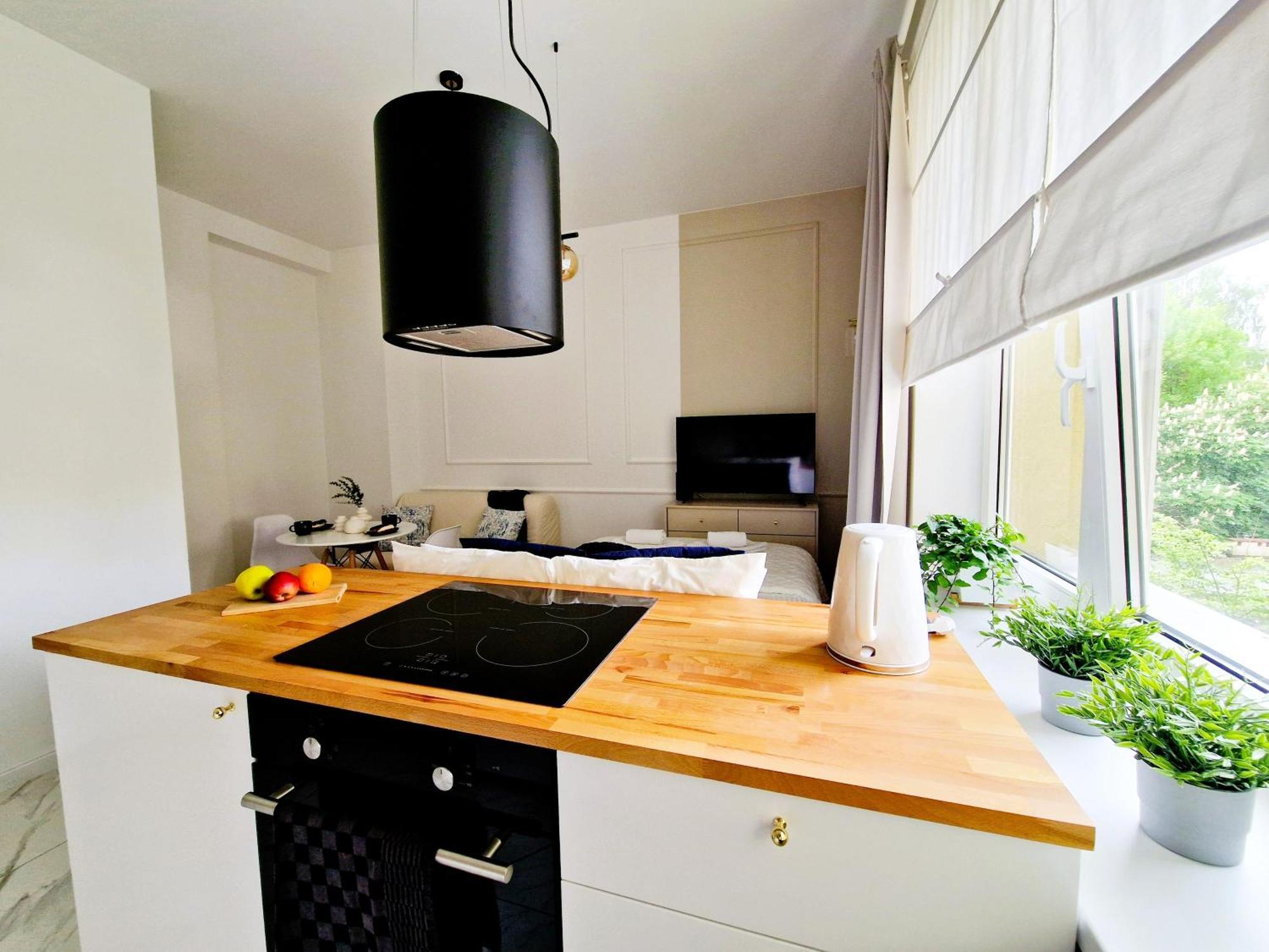 J&W Apartments Grojecka Glam Flat วอร์ซอ ภายนอก รูปภาพ