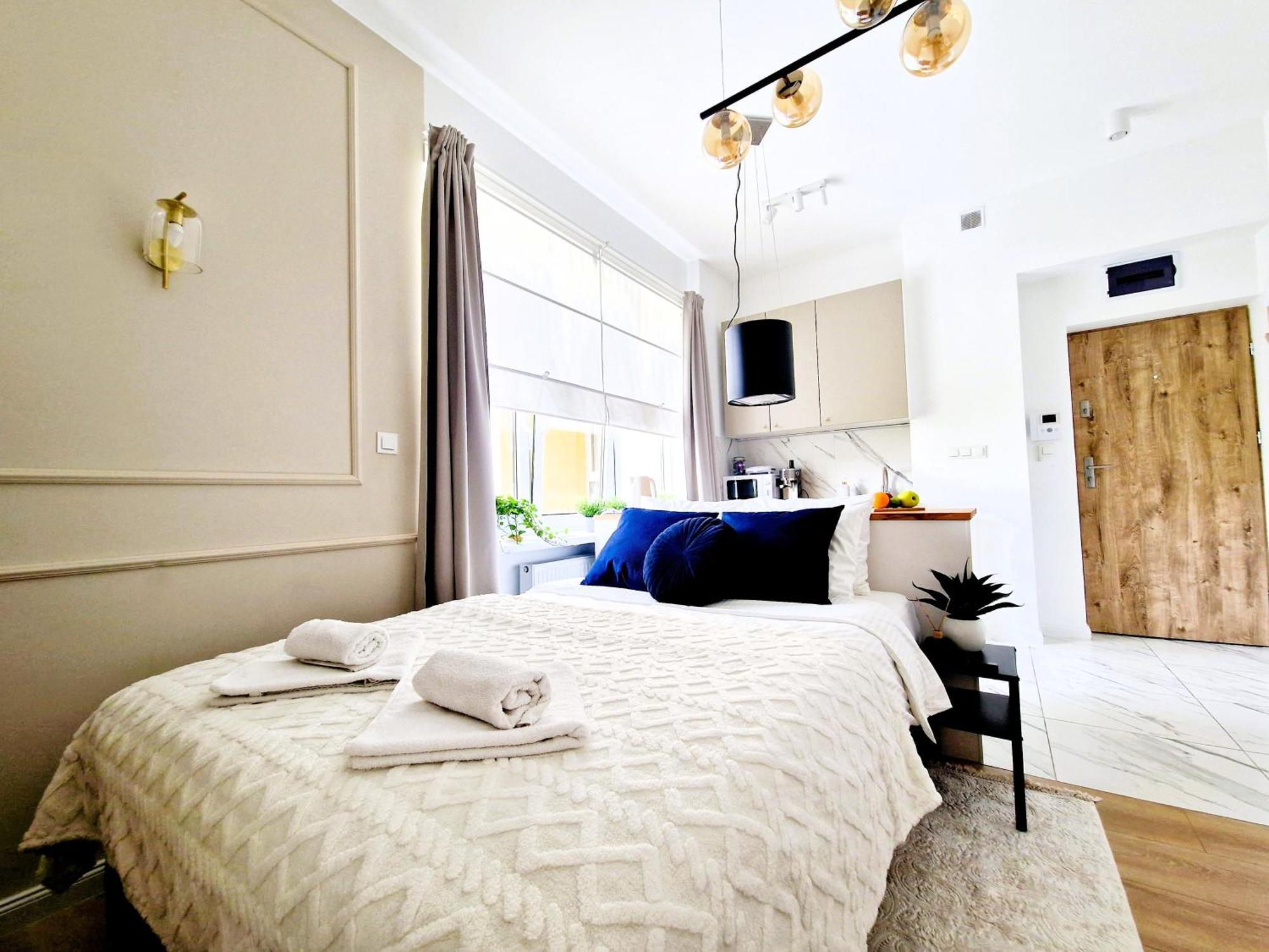 J&W Apartments Grojecka Glam Flat วอร์ซอ ภายนอก รูปภาพ