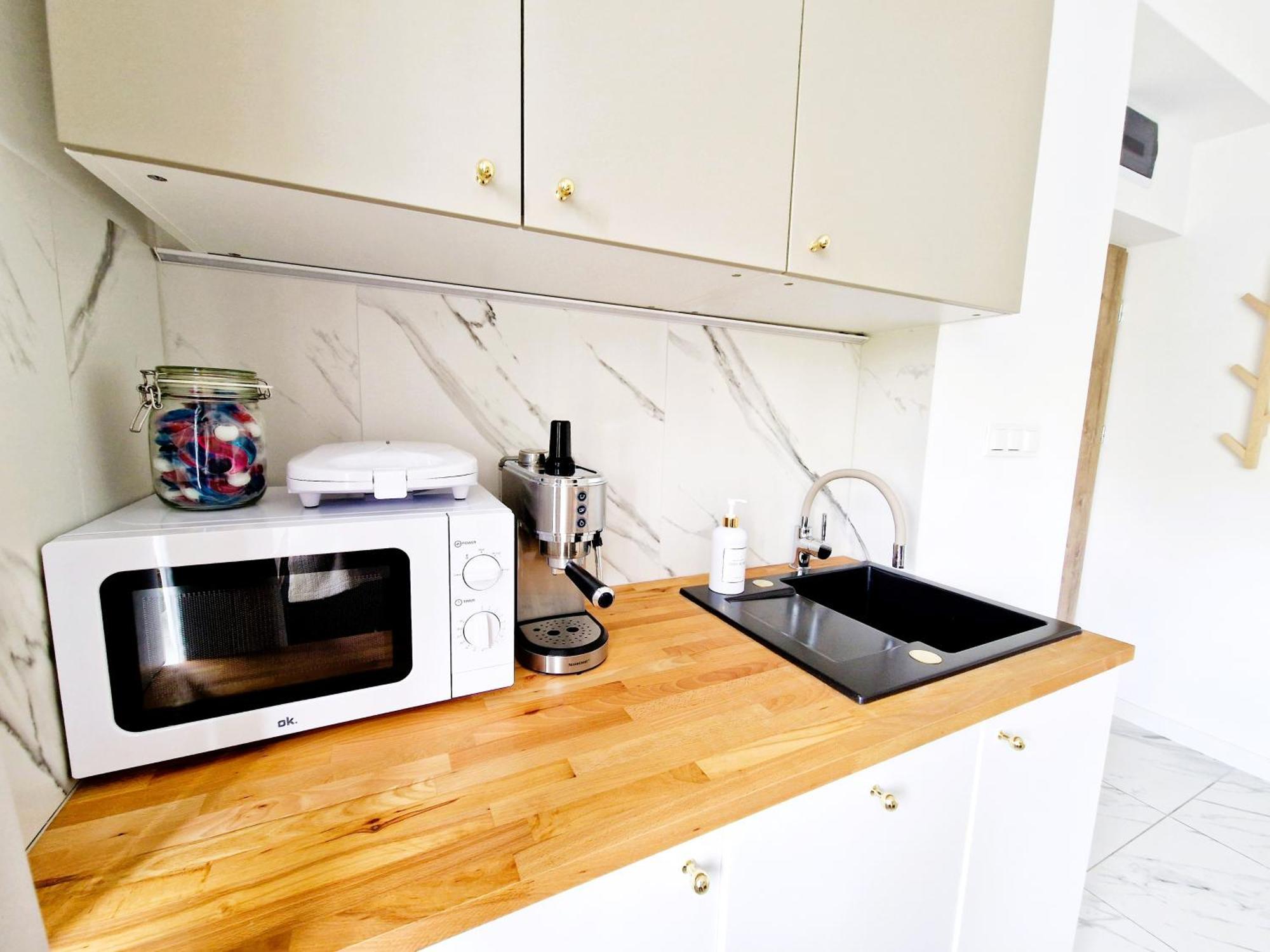 J&W Apartments Grojecka Glam Flat วอร์ซอ ภายนอก รูปภาพ