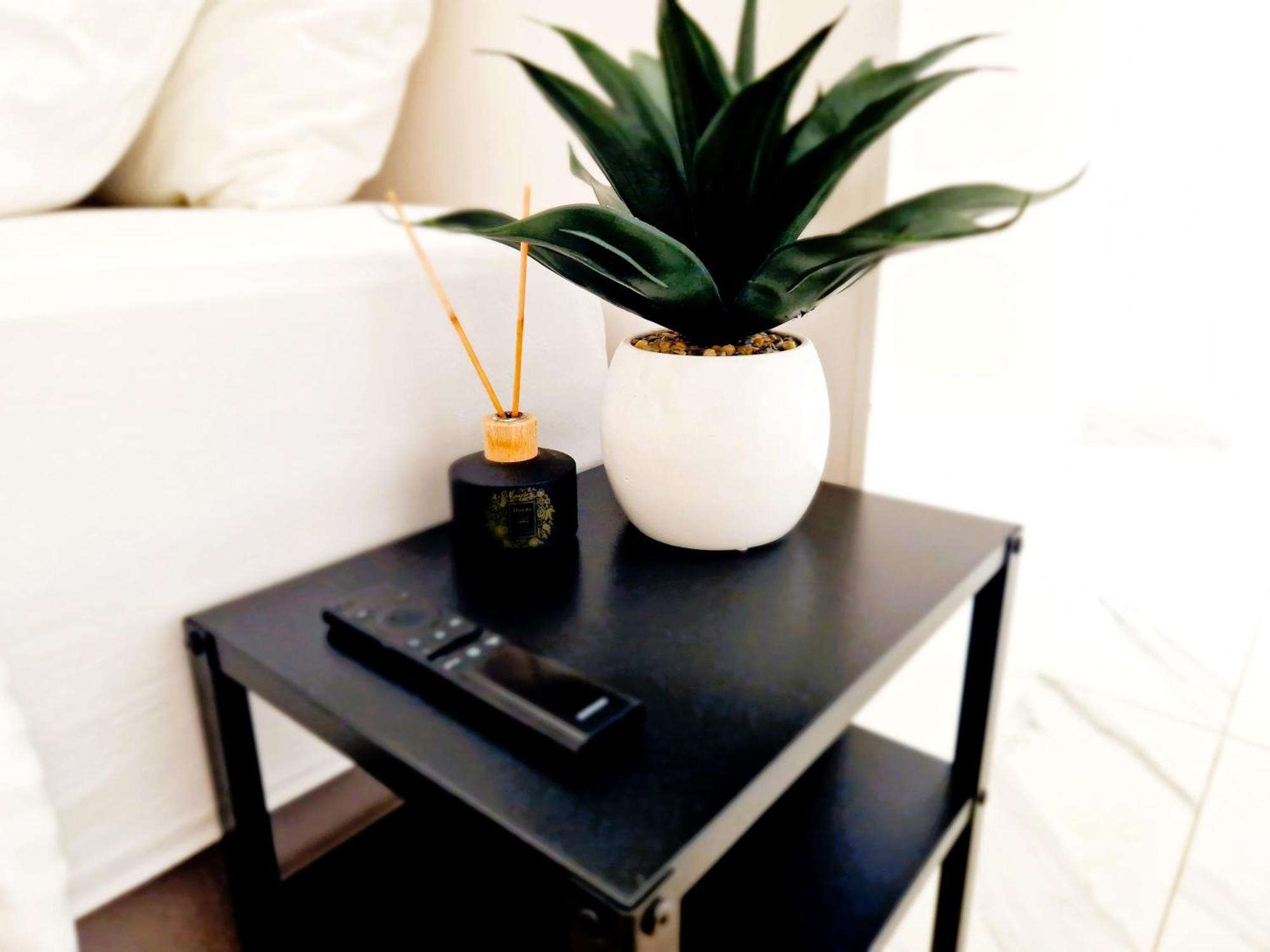 J&W Apartments Grojecka Glam Flat วอร์ซอ ภายนอก รูปภาพ